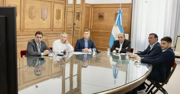 Guillermo Francos encabezó un primer encuentro con los gobernadores