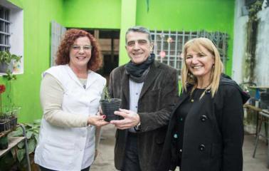 Traferri visitó y realizó nuevos aportes económicos a escuelas de San Lorenzo