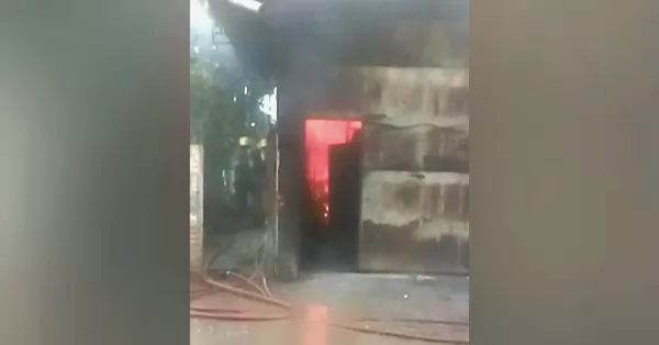 Capitán Bermúdez: voraz incendio en un galpón de Barrio Copello