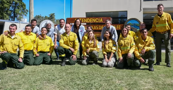 Quema en las islas: suman 20 nuevos brigadistas para la zona del Delta del Paraná