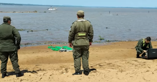 Encontraron más de 24 kilos de marihuana a orillas del río Paraná