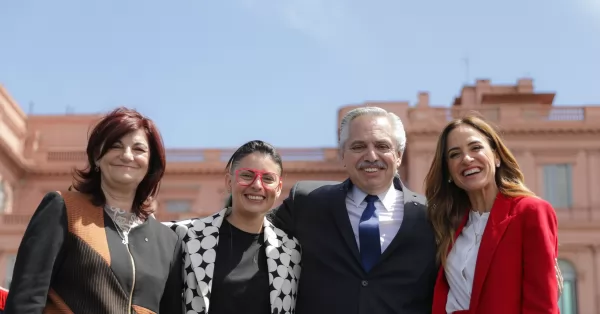  Alberto Fernández tomó juramento a las nuevas ministras de Trabajo, Desarrollo Social y Mujeres, Géneros y Diversidad