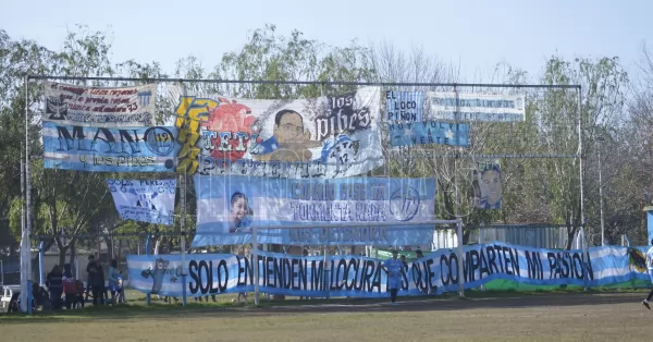 Piden donaciones para un puertense que sufrió un ACV mientras miraba un partido