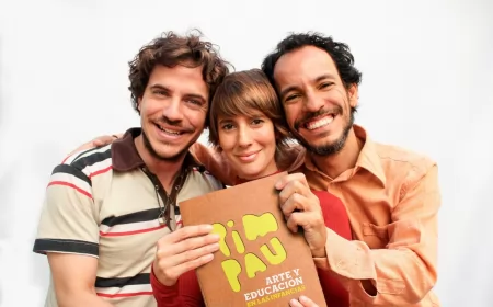 El grupo musical Pim Pau presenta su primer libro