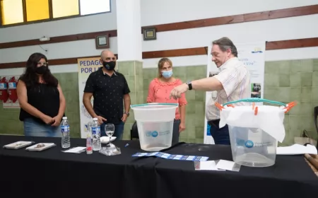 Rotary Club de Capitán Bermúdez y P y G distribuirán purificadores de agua a niños isleños