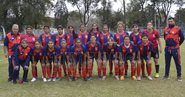 Fútbol femenino en la región: Que la gente crea 