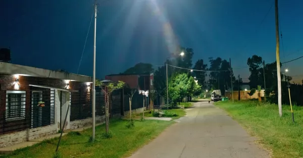 San Lorenzo: estrenaron nuevas luces led en 34 cuadras de barrio Mitre