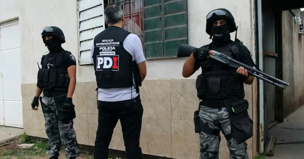 Santa Fe: detuvieron a un policía de antinarcóticos con medio kilo de cocaína en su poder