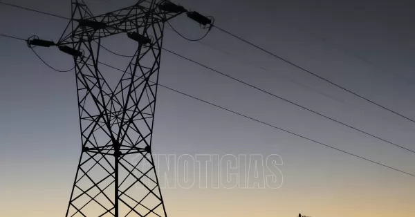 El gobierno suspendió la suba de las tarifas de transporte de energía eléctrica por la “desaceleración inflacionaria”