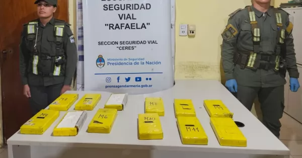 Viajaban de Salta a Buenos Aires con 12 kilos de cocaína ocultos entre sus pertenencias