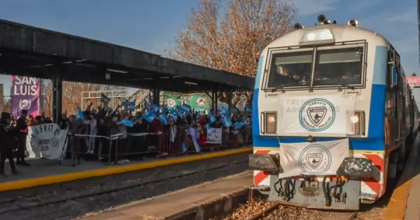 El tren de pasajeros volvió a parar en San Luis luego de 30 años