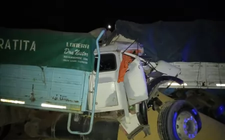Accidente fatal entre tres camiones en Ruta Nacional A012