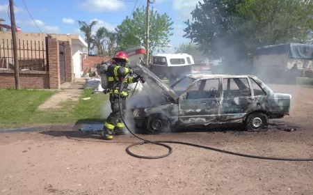 Beltrán: Le explotó el motor y quedó reducido a cenizas