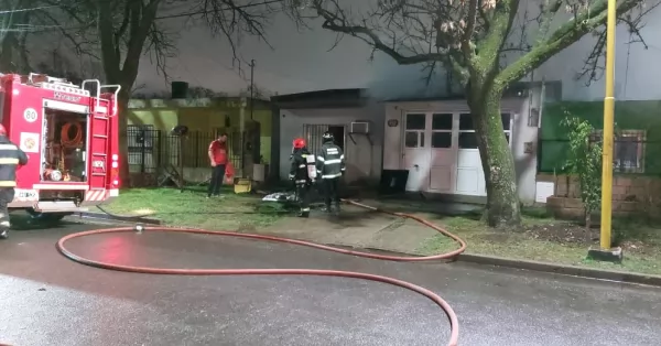 Se incendió una vivienda en Puerto San Martín    