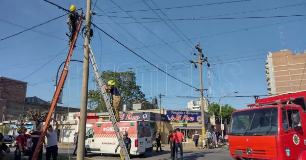 San Lorenzo: un hombre sufrió una descarga eléctrica mientras trabajaba para una empresa de internet