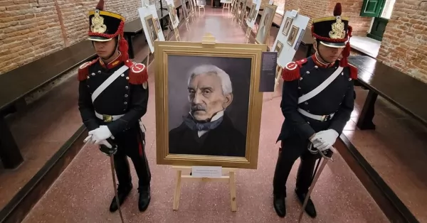 San Lorenzo: inauguraron una muestra de “retratos hiperrealistas” del rostro de San Martín