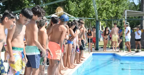 500 chicos y chicas de Timbúes inauguraron la temporada 2024 de la colonia comunal