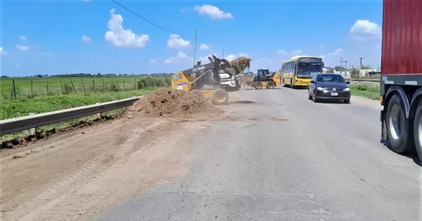 Continúan las obras de vialidad en Ruta Nacional 11 entre Timbúes y La Ribera