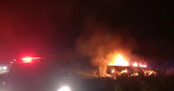 Apareció una camioneta incendiada en la zona rural de San Lorenzo