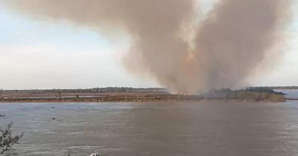 Los gobiernos locales y las autoridades provinciales evaluaron el riesgo de incendio en Delta del Paraná