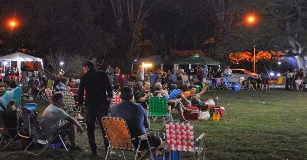 Picnic nocturno en Ricardone para celebrar la llegada de la primavera