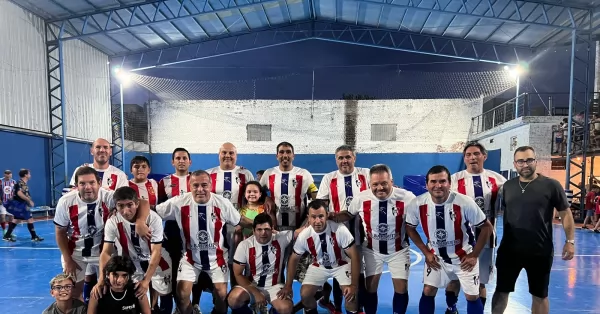 La Escuela Municipal de Fútbol de San Lorenzo jugará la final del torneo de futsal de la Asociación Rosarina de Futsal