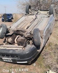 Un muerto tras el vuelco de una camioneta en Ricardone