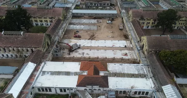 Cárcel de Coronda: comenzaron a montar los nuevos pabellones de aislamiento