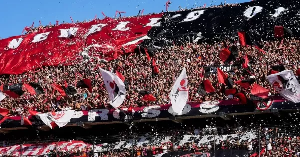 Newells, entre la ilusión por Messi y las polémicas que golpean su presente