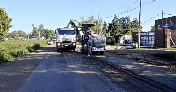 Vialidad continúa trabajando en la reparación de Ruta 11 en Puerto San Martín