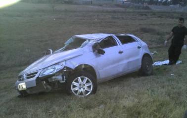 Muere un joven en un accidente en la autopista Rosario-Santa Fe