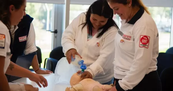 Con casi 900 personas inscriptas, Santa Fe brindó una actualización en la formación de Enfermería en Emergencias