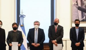 El presidente Alberto Fernández llega a la región acompañado de 7 gobernadores