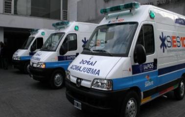 La provincia entrega 30 nuevas ambulancias en las cinco regiones 
