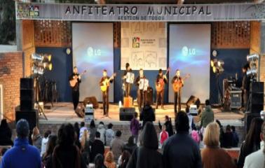 Se inauguró el primer Anfiteatro municipal