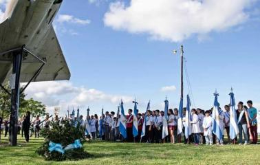 A 34 años del desembarco en las Islas, San Lorenzo homenajeó a los héroes de Malvinas