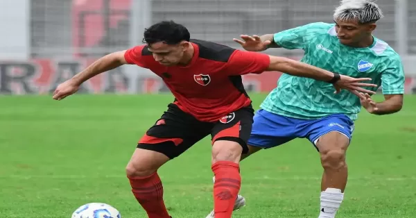 Newells goleó en los amistosos y va en busca de la Copa Argentina
