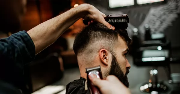 Matías, barbero de la región, logró el segundo puesto en un importante concurso