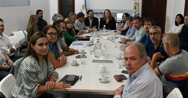 Paritarias Santa Fe: la Provincia también ofreció un 8 por ciento a los trabajadores de la salud
