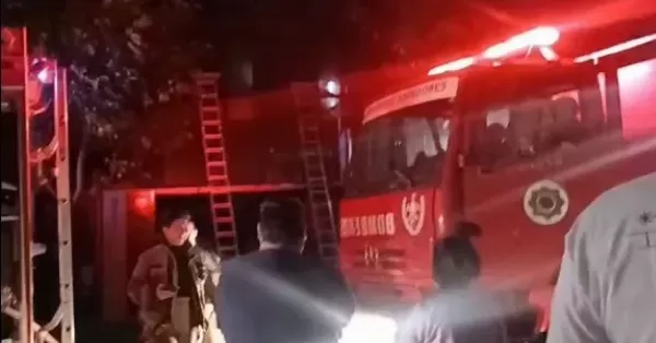 Puerto: Un incendio devoró la planta alta de una vivienda en Tierra de Sueños
