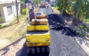 Bermúdez: El plan municipal de pavimentación trabaja sobre calles de barrio Villa Cassini