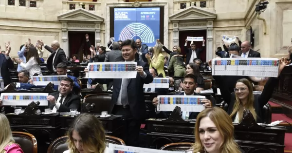 Se aprobó la Boleta Única de Papel a nivel nacional y se aplicará en las PASO 2025