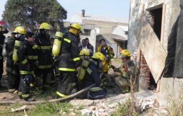 Capacitación para bomberos de Oliveros