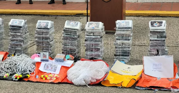 Barco con droga en San Lorenzo: imputaron al cocinero del buque y los tripulantes quedaron retenidos 