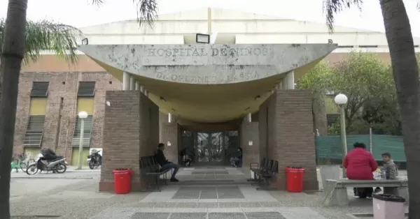 Santa Fe: Un bebé de un año se encuentra grave tras caer en un balde de lavandina