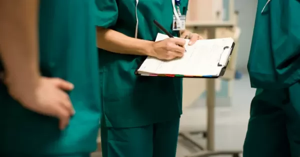 Médicos lanzaron una aplicación para buscar profesionales de la salud