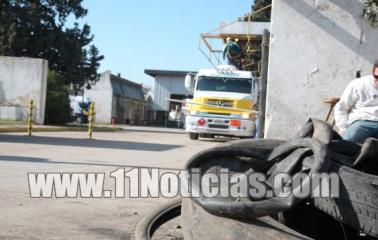 Conflicto camionero en Oil San Lorenzo