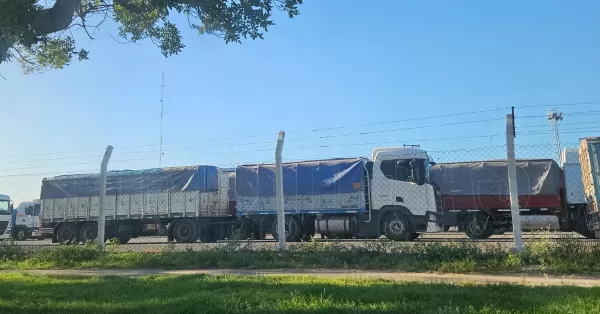 Más de 1000 camiones llegan a la región este lunes
