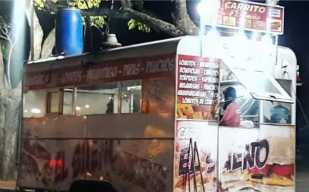 Denuncian trabajo infantil en un carrito de comidas en Rosario
