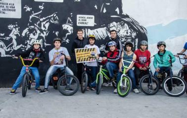 Realizaron campaña por el uso del casco en el Parque Urbano 